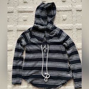 Billabong hooded sweater